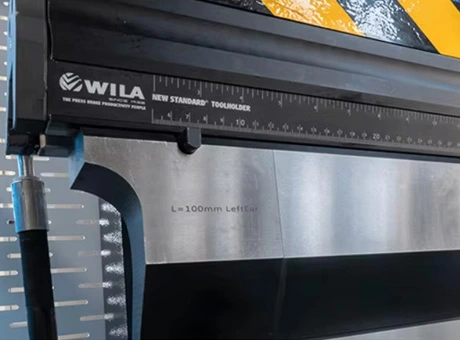 공구 클램핑 시스템의 프레스 브레이크 응용