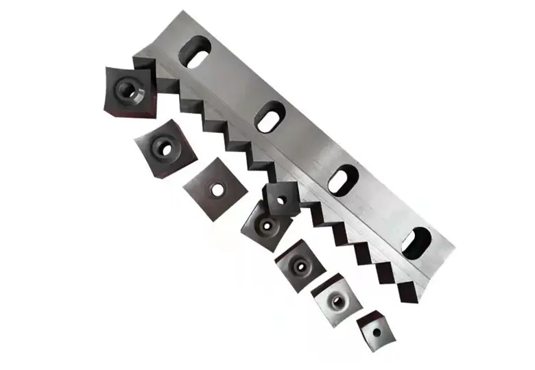 단일 샤프트 슈레더 블레이드