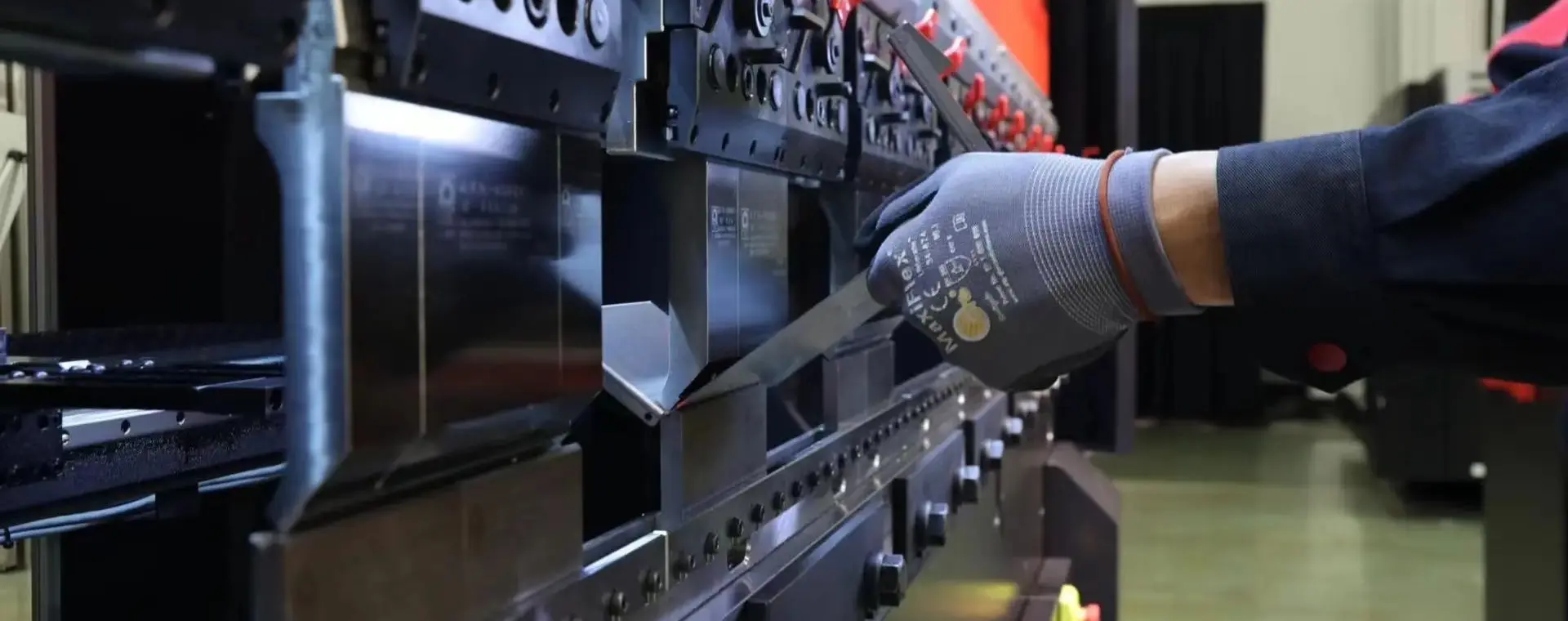 AMADA 프레스 브레이크 부품